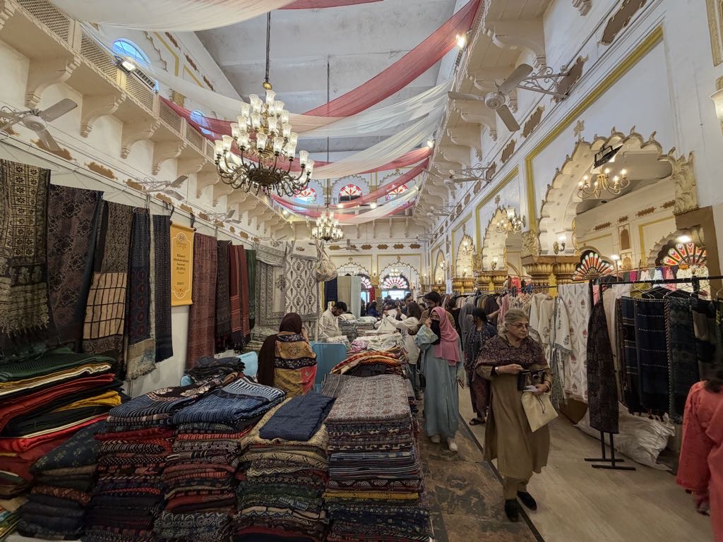 महिंद्रा सनतकदा