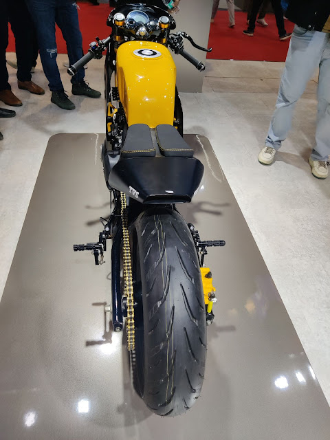 टीवीएस रोनिन मिज़ुनो