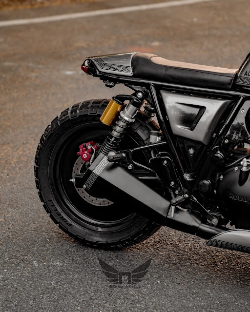 नीव मोटरसाइकिल ऑगस्टस