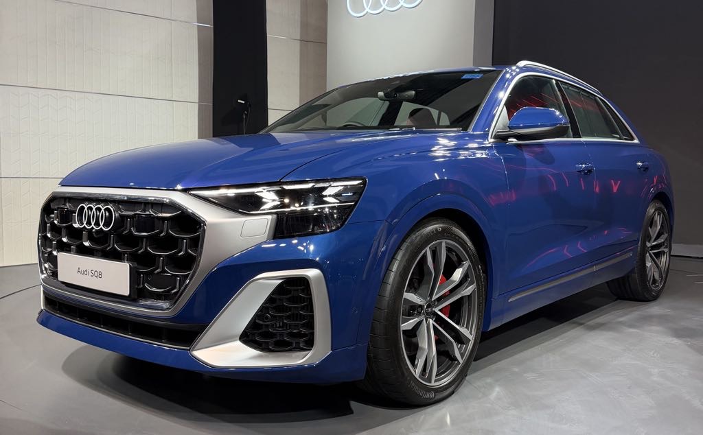 ऑडी SQ8 कीमत