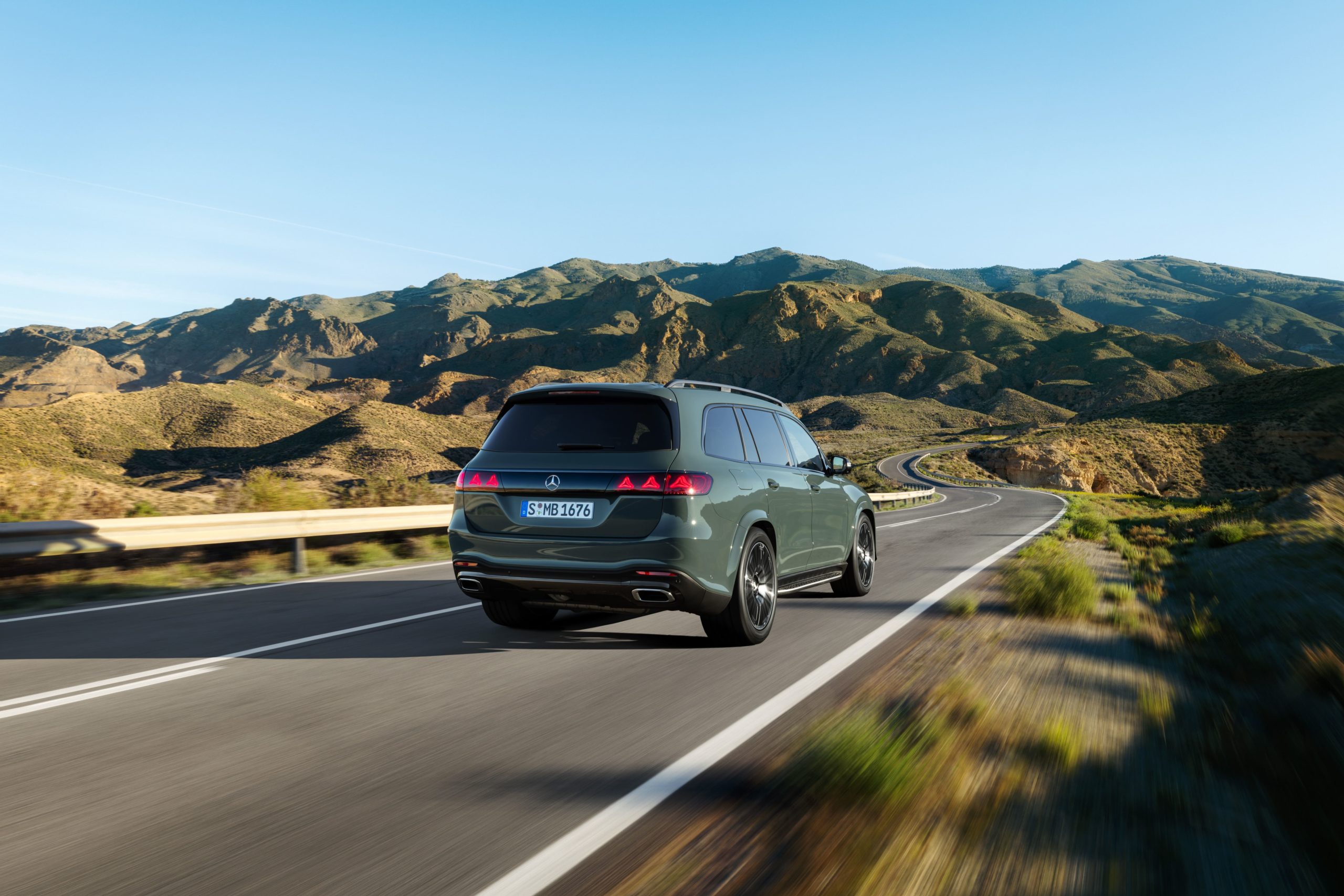 2026 मर्सिडीज जीएलएस फेसलिफ्ट 4