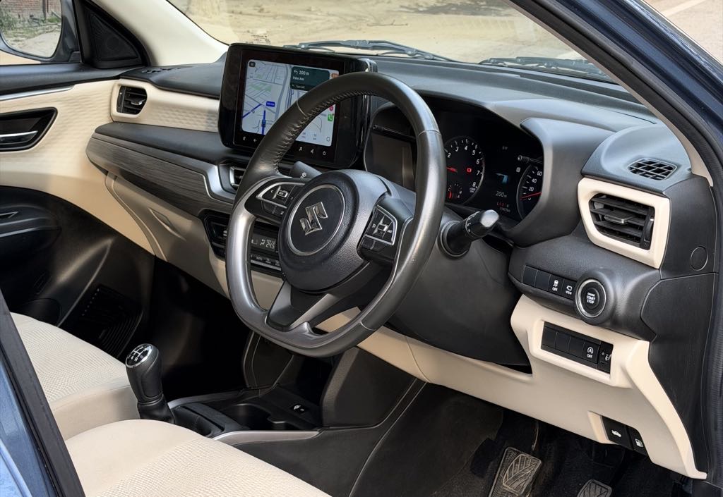 2025 मारुति डिजायर इंटीरियर